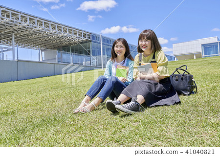 University college campus 41040821