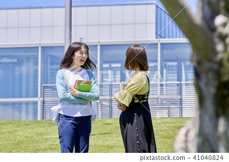 University college campus 41040824