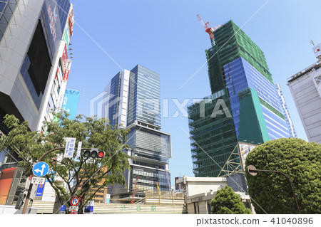 在澀谷和澀谷Hikarie的街道下建設 在澀谷和澀谷Hikarie的街道下建設 41040896