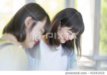 大學學院校園 41041010