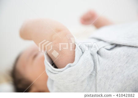 vaccination 41042882