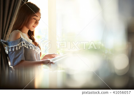 Woman relax Woman relax 41056057