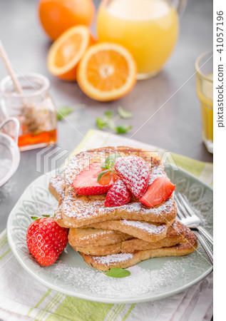French toast with strawberries French toast with strawberries 41057196
