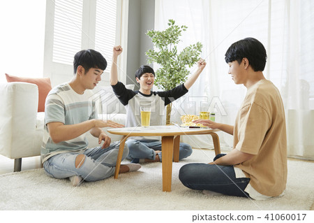 Life, friend, man 41060017