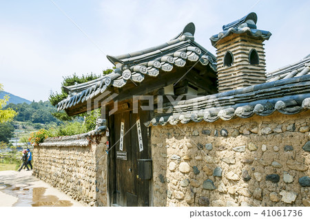 Nampyeongmun Bongrisa Nampyeongmun Bongrisa 41061736