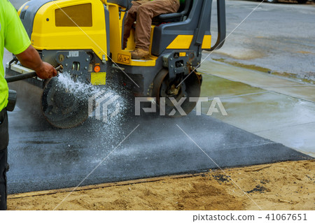 Construction and repair of the asphalt parking Construction and repair of the asphalt parking 41067651