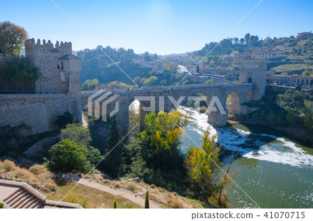 托萊多聖馬丁橋 41070715