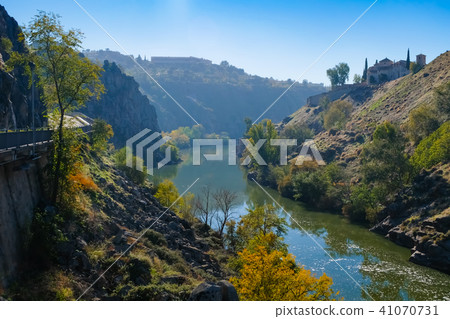 Toledo Tahoe River Toledo Tahoe River 41070731