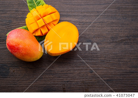 芒果切成薄片的芒果切塊 芒果切成薄片的芒果切塊 41073047