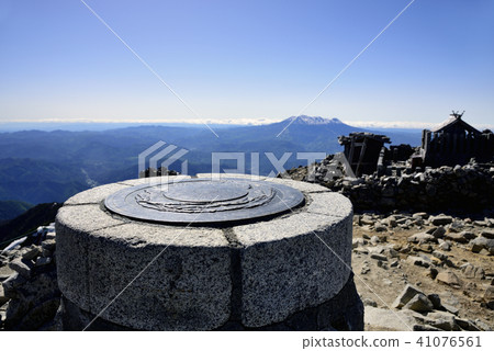 Kiso Komagatake's direction board 41076561