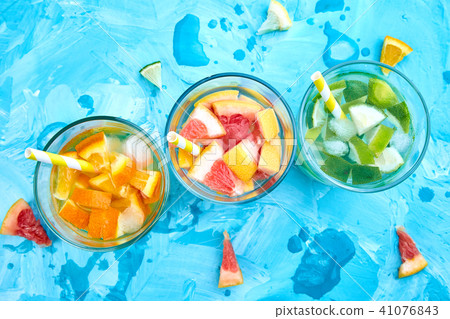 Healthy Detox citrus water or lemonade. Healthy Detox citrus water or lemonade. 41076843