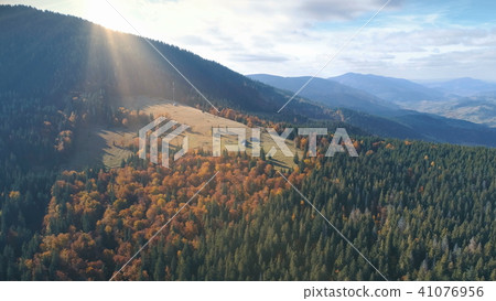 Aerial View of beautiful autumn mountain landscape 41076956