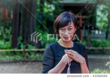 Ceremonial occasion couple editing If you feel compassion of each other I am glad Ceremonial occasion couple editing If you feel compassion of each other I am glad 41080484