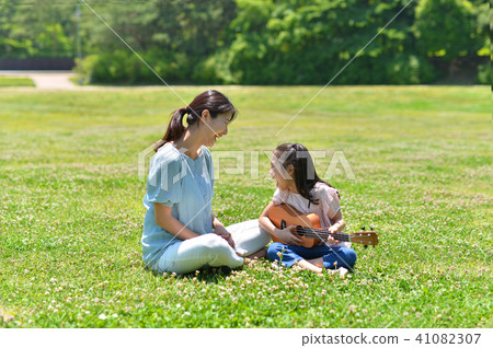 母親和女兒 母親和女兒 41082307