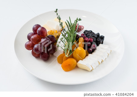 cheese plate 41084204