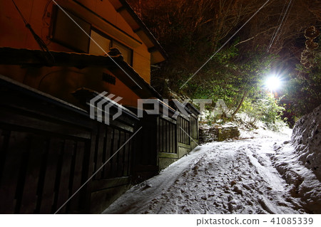熊本縣南小國町黑川溫泉熱水燈[一月冬雪] 41085339
