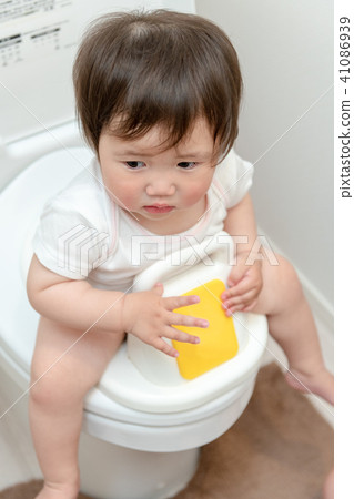 廁所廁所訓練寶貝 41086939