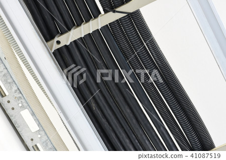 Cable ducting in the building 41087519