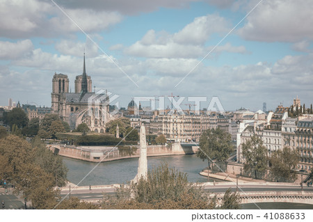 The Cathedral of Notre Dame de Paris The Cathedral of Notre Dame de Paris 41088633