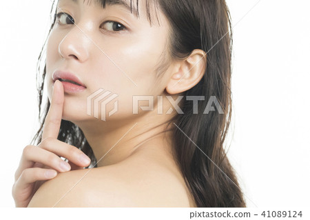 Female Beauty Series Facial expression 41089124