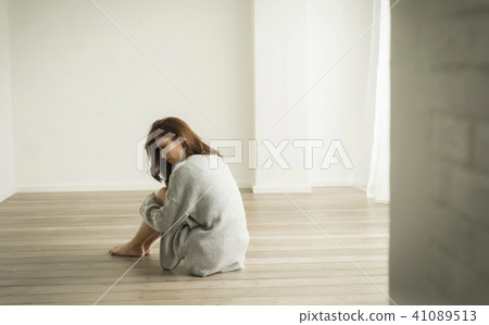 Female farewell image 41089513