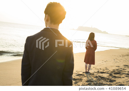 Couples farewell image Couples farewell image 41089654