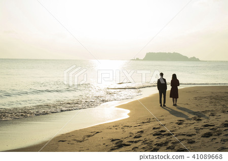 Couple coast Couple coast 41089668