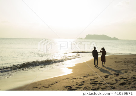 Couple coast Couple coast 41089671