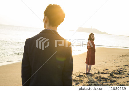 Couples farewell image 41089689