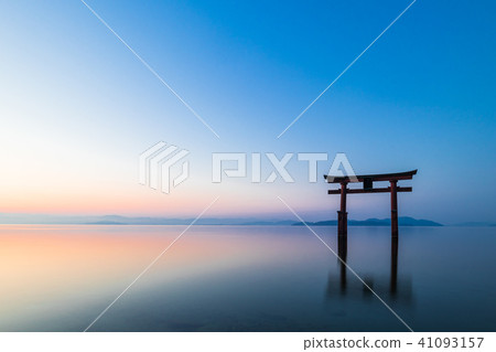 Biwa Lake Shrine Shrine Biwa Lake Shrine Shrine 41093157