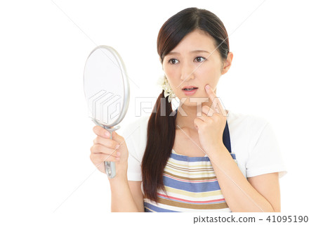 關心你皮膚的女人 關心你皮膚的女人 41095190