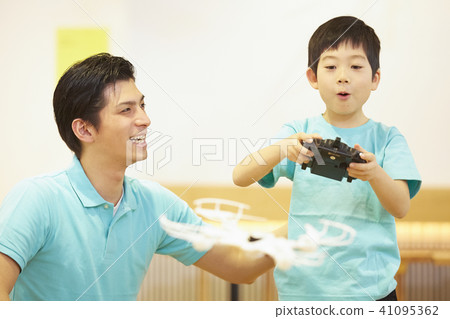 Children's Workshop Drone 41095362