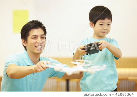 Children's Workshop Drone 41095364