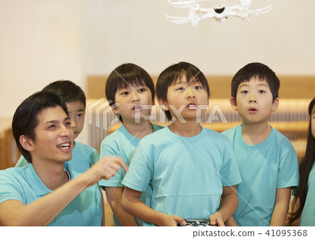 Children's Workshop Drone 41095368