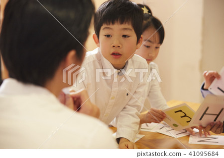 兒童英語課堂 兒童英語課堂 41095684