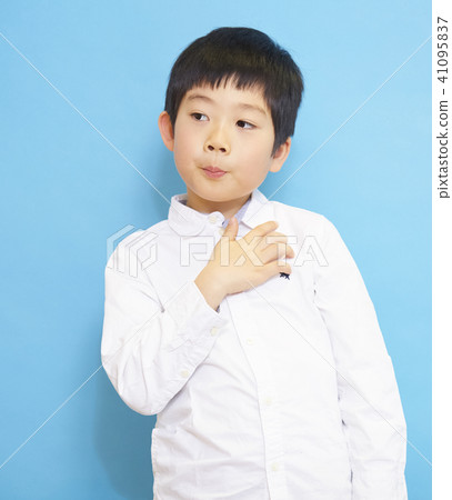 Children's portrait blue back Children's portrait blue back 41095837