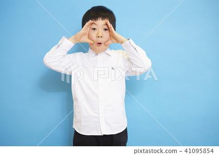 Children's portrait blue back Children's portrait blue back 41095854