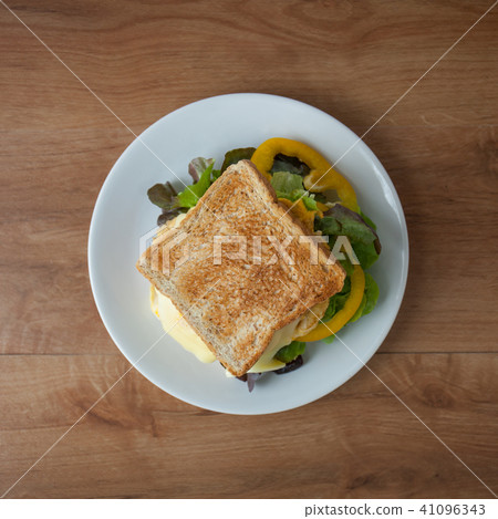 easy sandwich breakfast on wood table 41096343