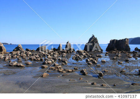 Hashima Pier rock which I saw from Road Station 41097137