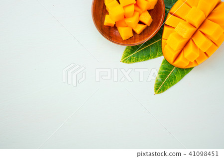  芒果切成薄片的芒果切塊 41098451