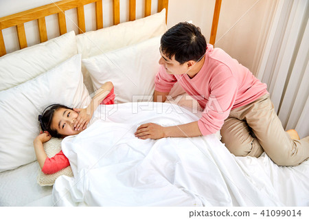 Dad wakes up sleeping in bed Dad wakes up sleeping in bed 41099014