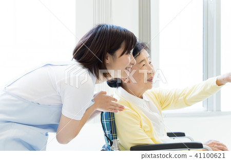 Nursing care Nursing care 41100621