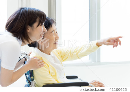 Nursing care Nursing care 41100623