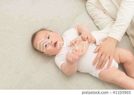 嬰兒 41103903