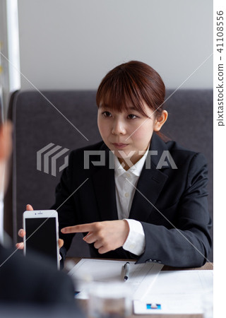 Women in recruitment suit 41108556