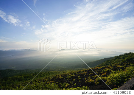 Climbing Climbing 41109038
