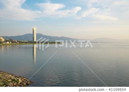 Light path of Lake Biwa Light path of Lake Biwa 41109934