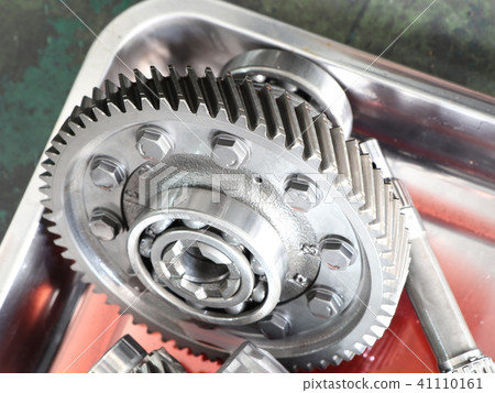 The Gear parts from car transmission The Gear parts from car transmission 41110161