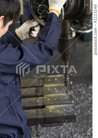Manufacturing industry image Manufacturing industry image 41113249