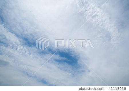 Sky and clouds in June (3: 2) 41113936